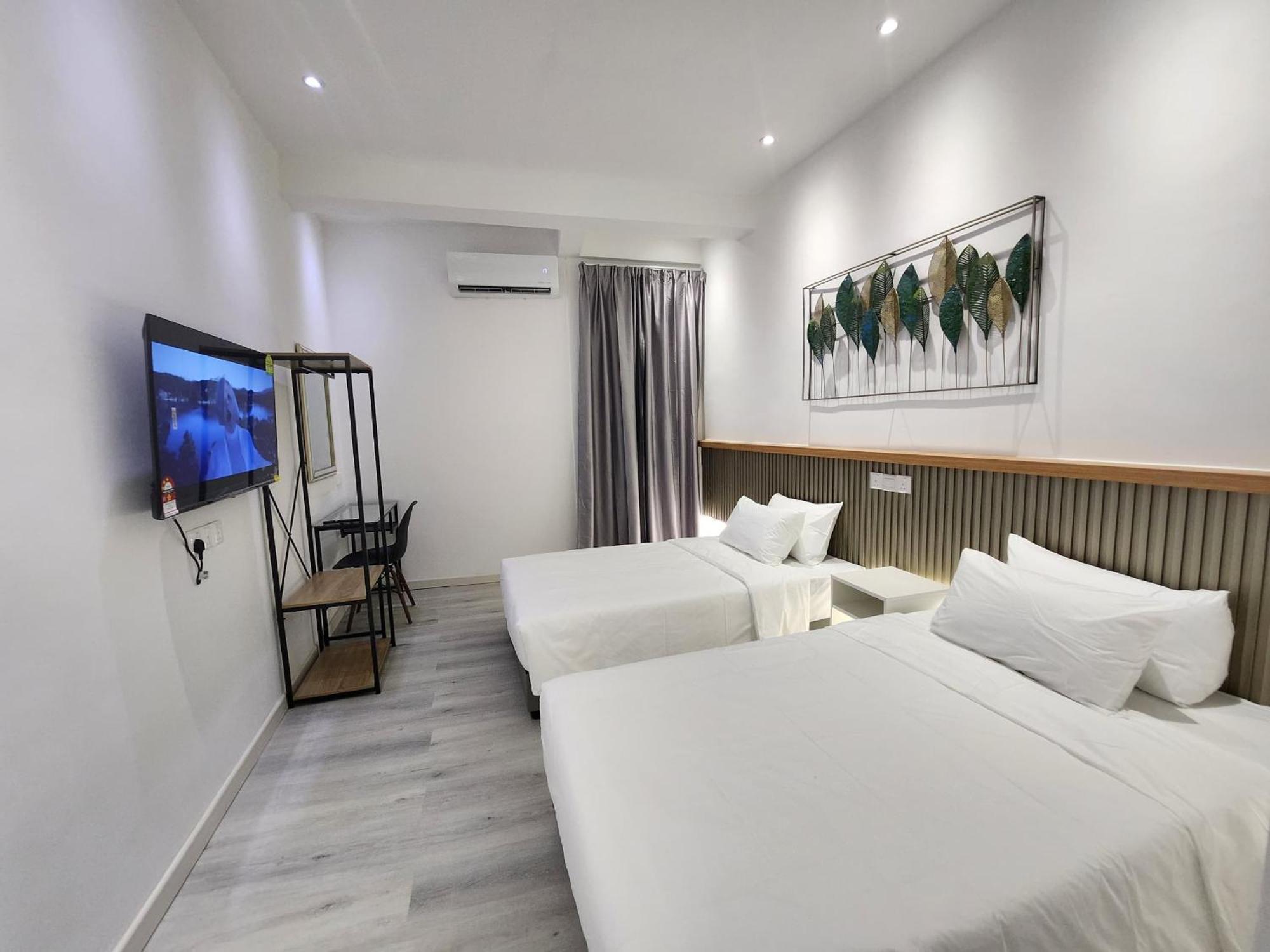 One Point Hotel Kuching Esterno foto