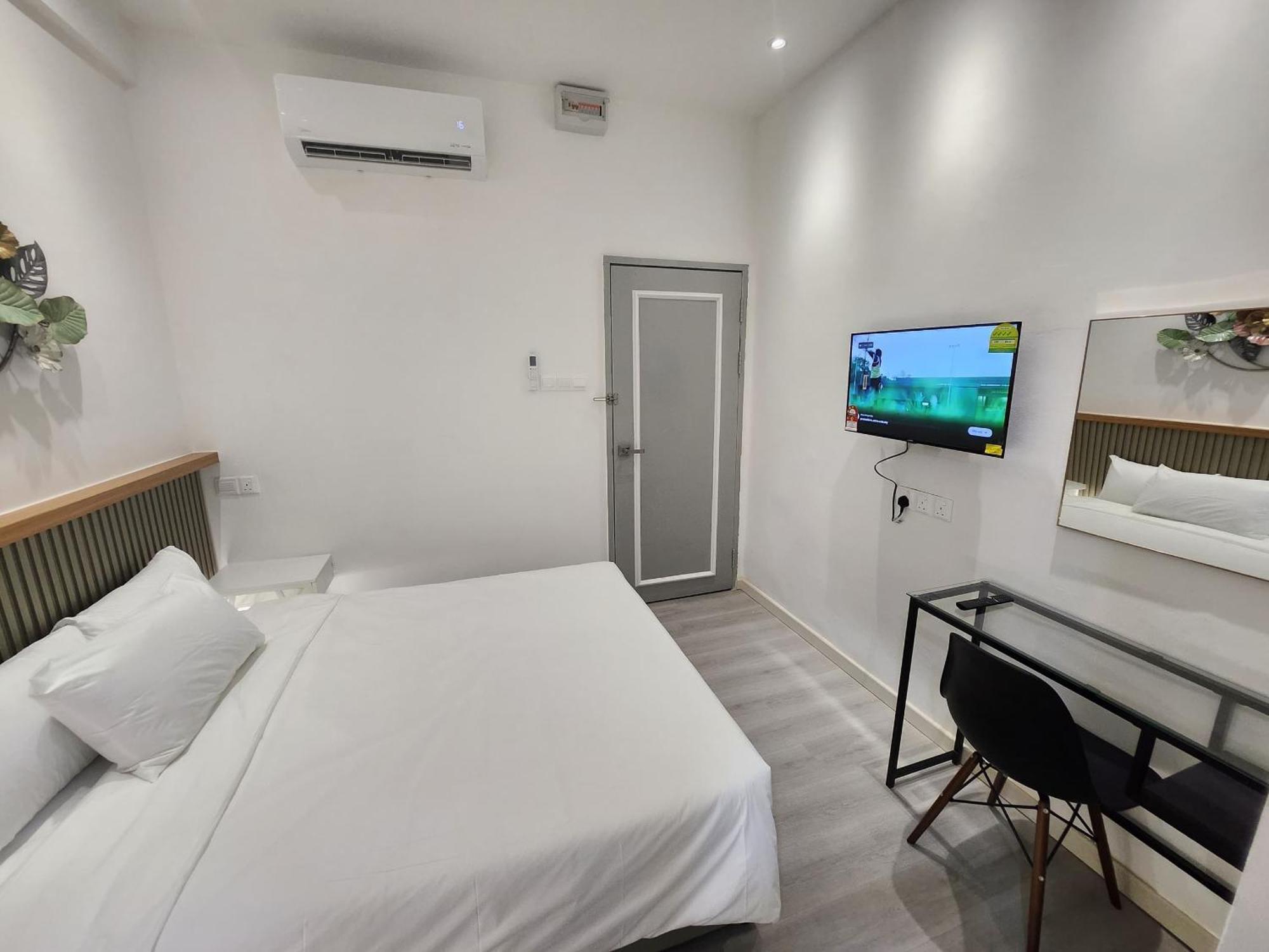 One Point Hotel Kuching Esterno foto