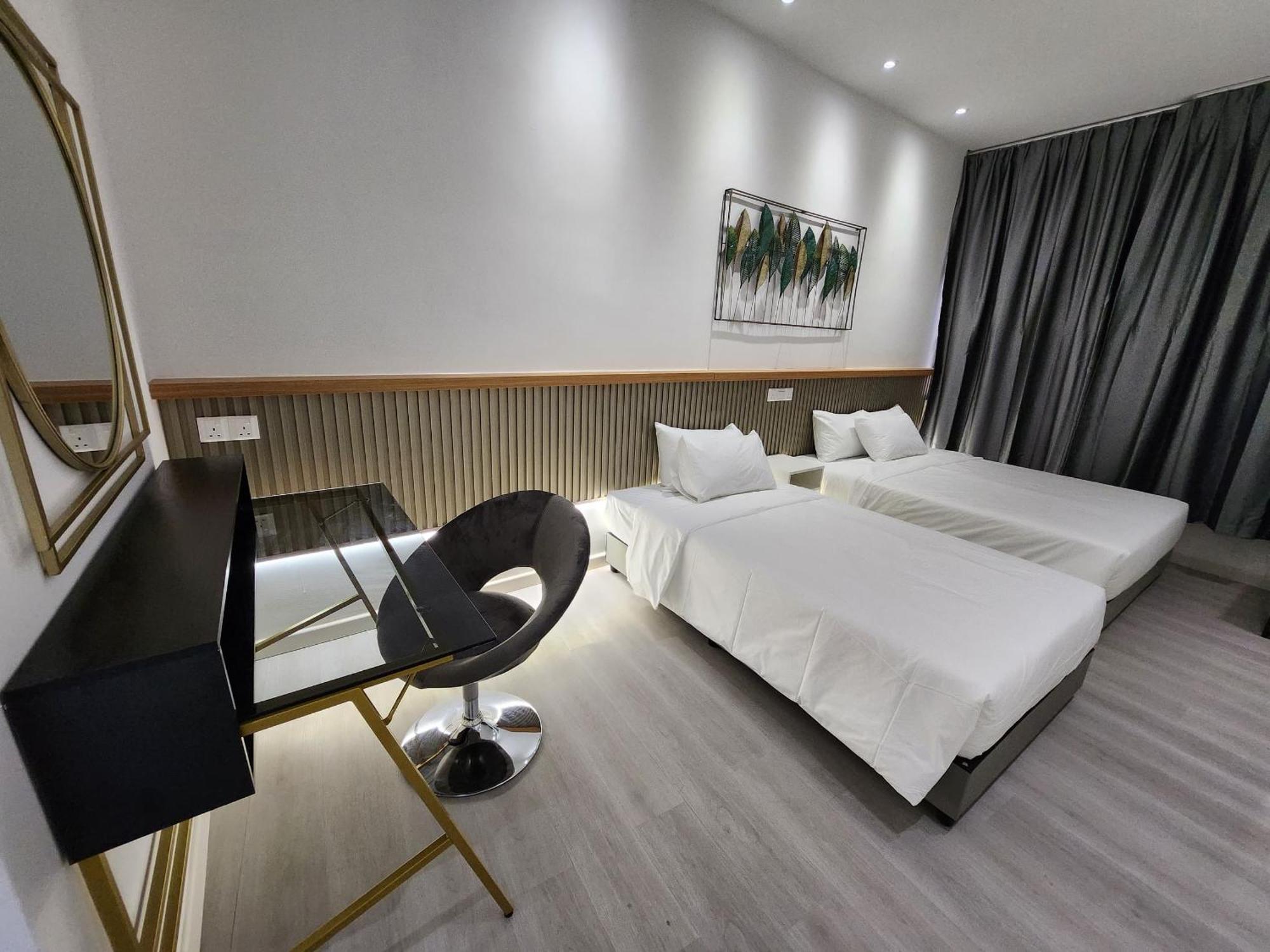 One Point Hotel Kuching Esterno foto