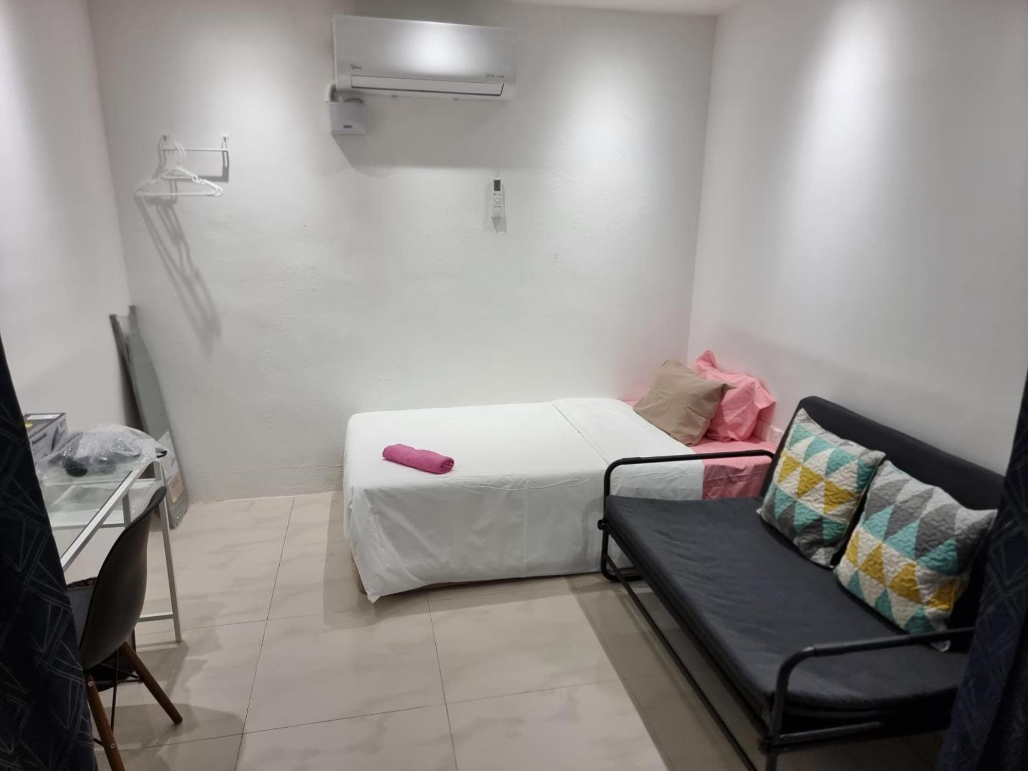 One Point Hotel Kuching Esterno foto