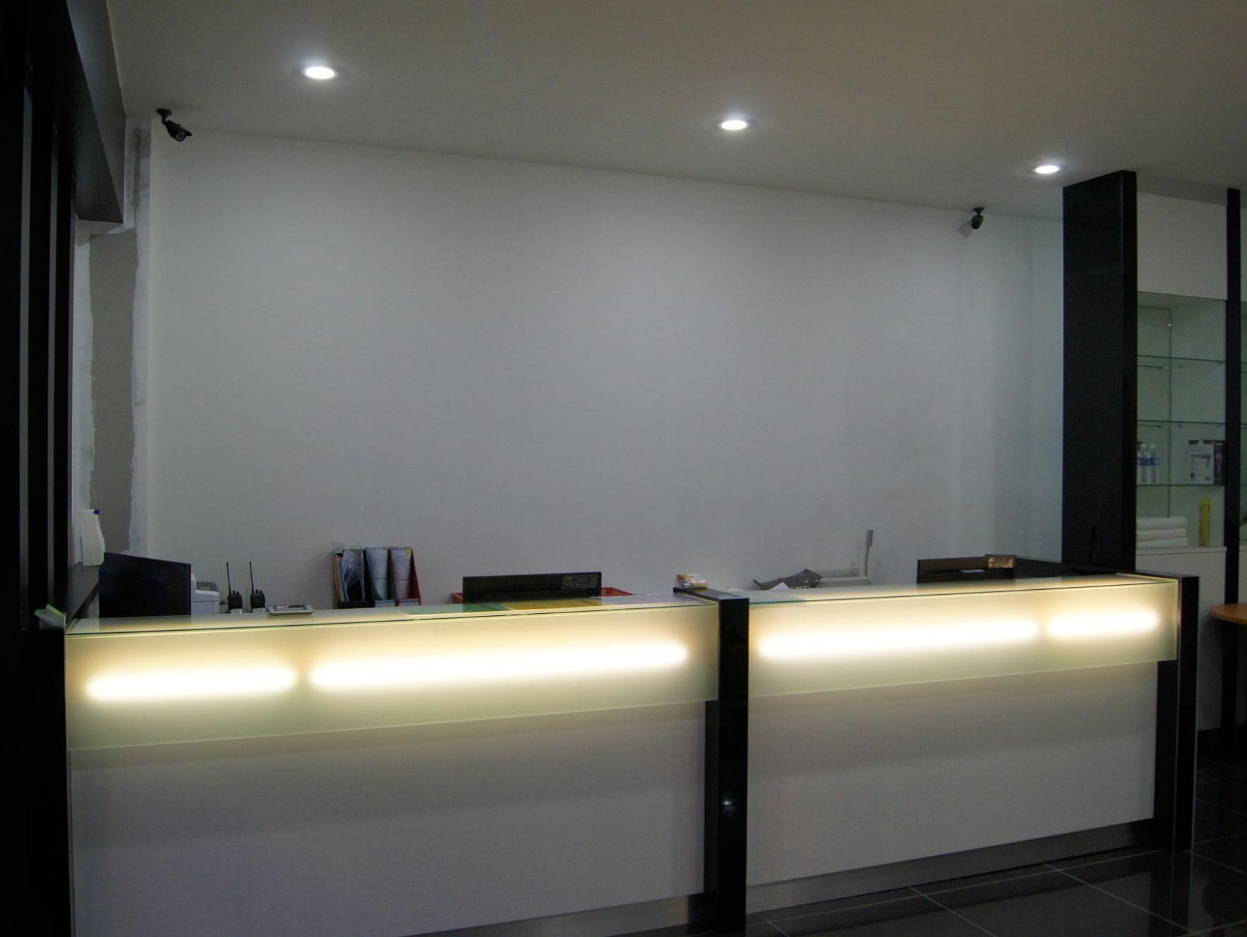 One Point Hotel Kuching Esterno foto