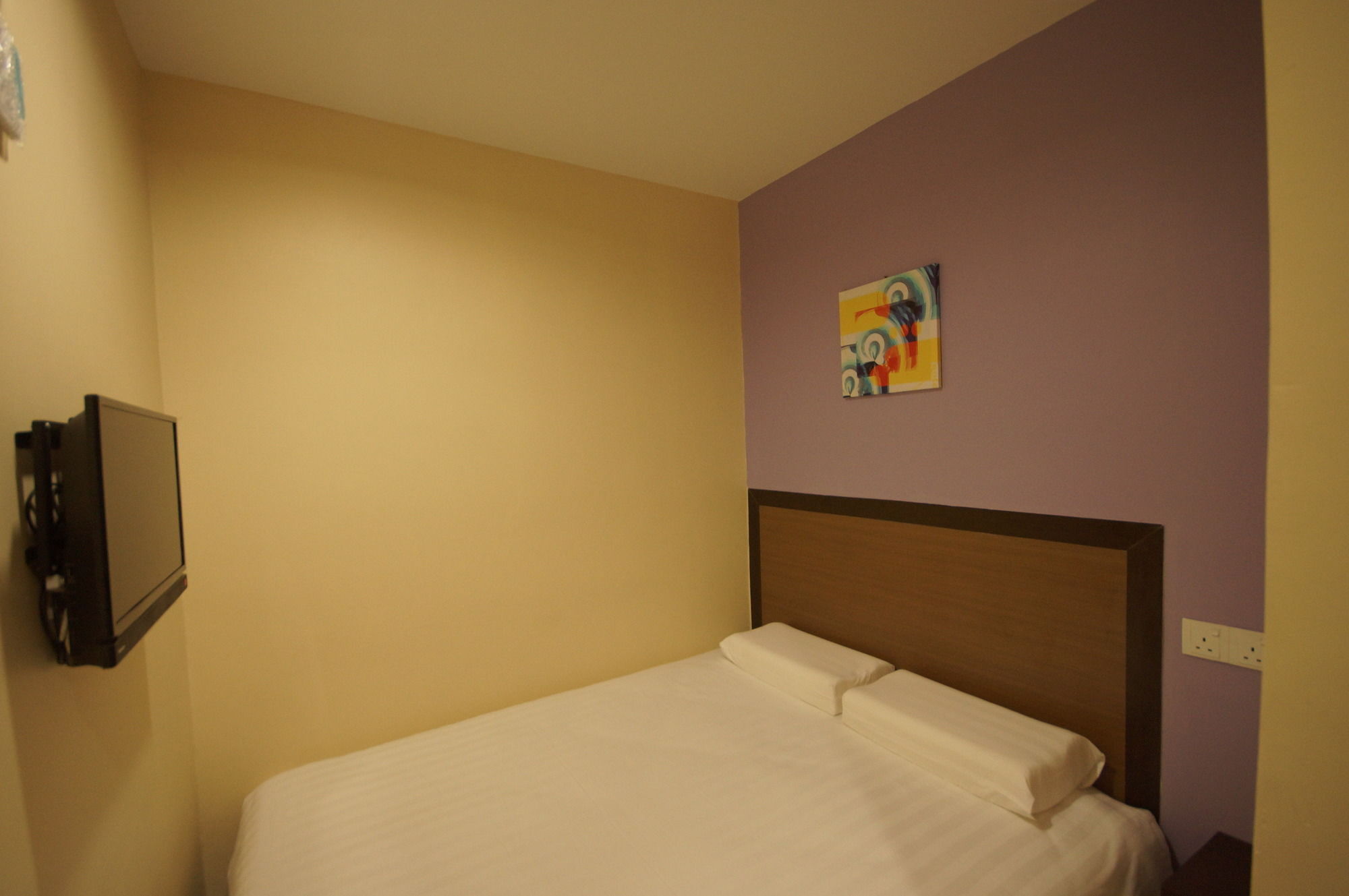 One Point Hotel Kuching Esterno foto